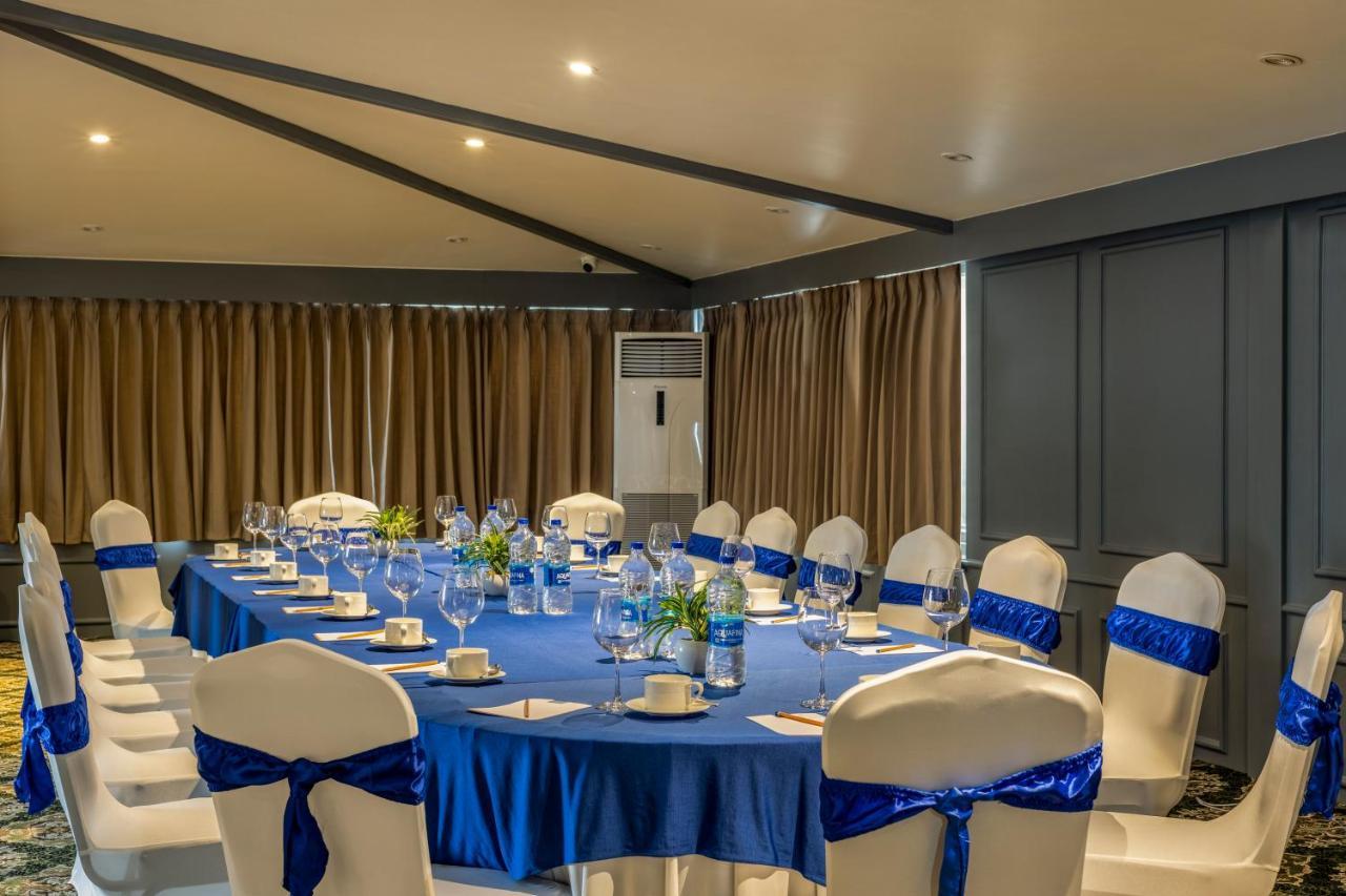 Sarovar Portico Srinagar Luaran gambar
